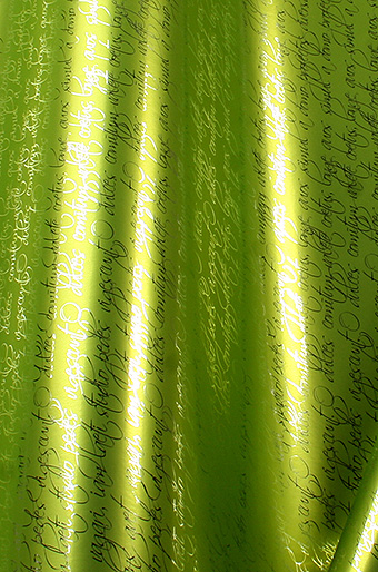 Бумага капелла 31/505-45 метал- блестящие слова на зеленом