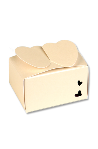 Коробка дримкоут 10/01-13 НАБОР из 4 прямоуг. с двумя сердечками крем.