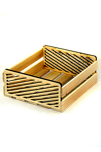 Коробка деревянная 125/612-93 лоток прямоуг. с резными ручками- косые полосы / ПОД ЗАКАЗ
