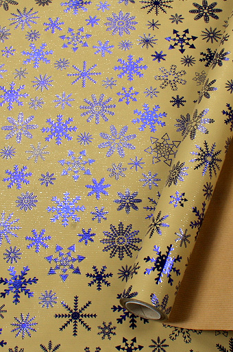 Бумага капелла 31/X601-55 метал- нов.год снежинки классик синие на крафте
